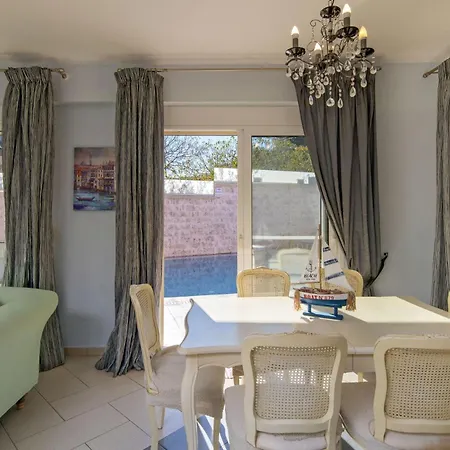 Doctor's House By Posarellivillas Casa vacanze *