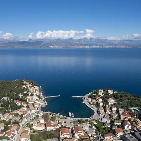 Doctor's House By Posarellivillas *